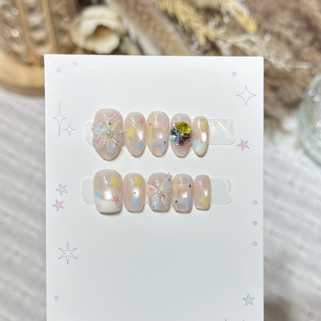 Decorative Press-On Nail Art Set with Gem Accents Bowlift