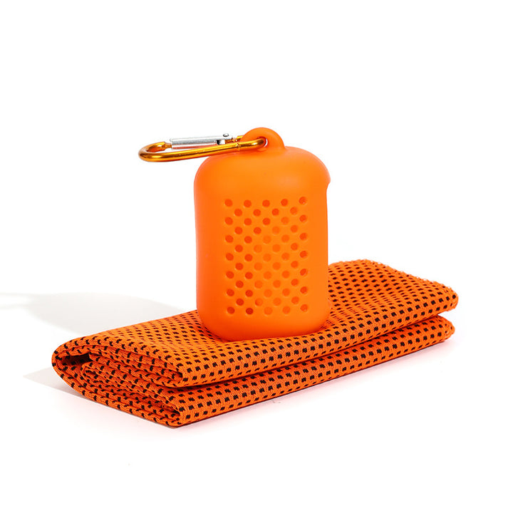 Unisex cooling towel in storage case Bowlift