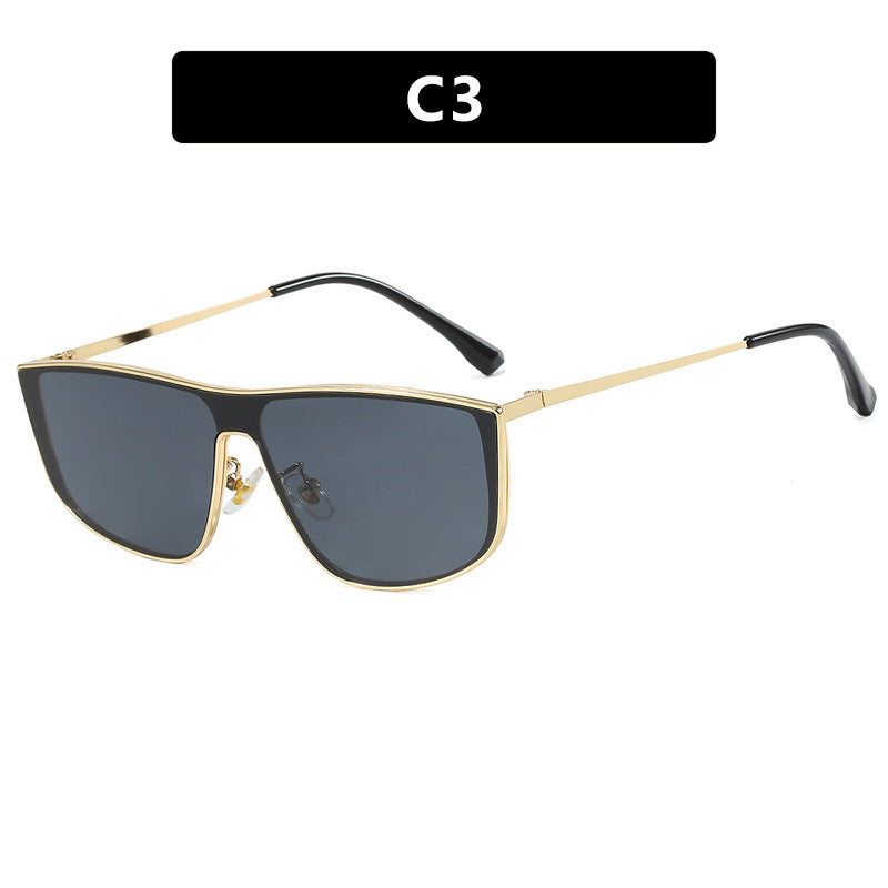 Women elegant square sunglasses with luxurious metal frame Bowlift
