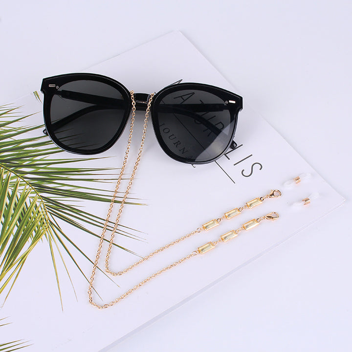 Chic Sunglasses Chain Bowlift