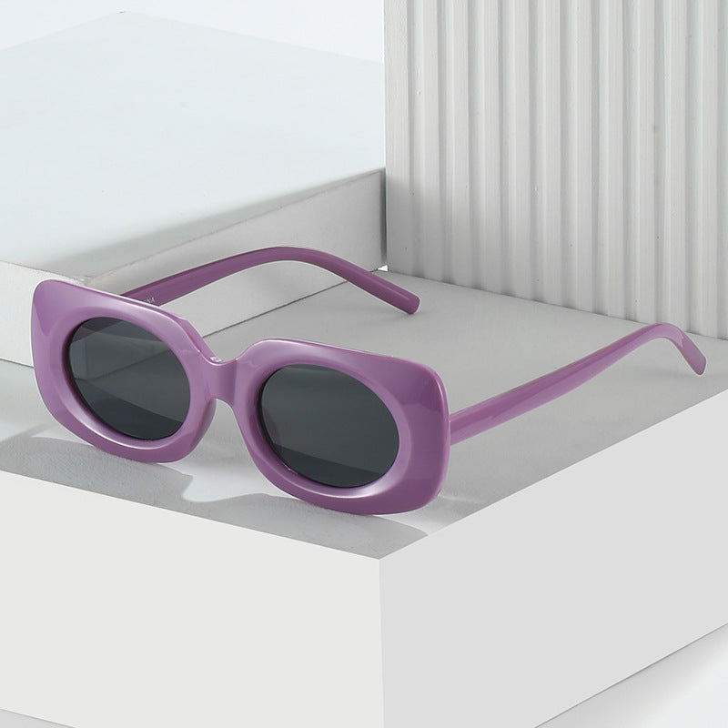 Modern Vintage-Inspired Oversized Sunglasses Bowlift