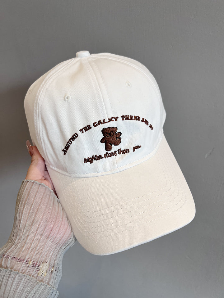 Unisex Embroidered Cap Bowlift