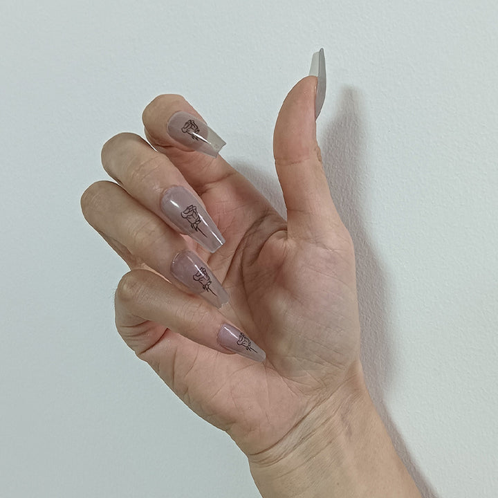 Artificial nails with floral minimalism Bowlift