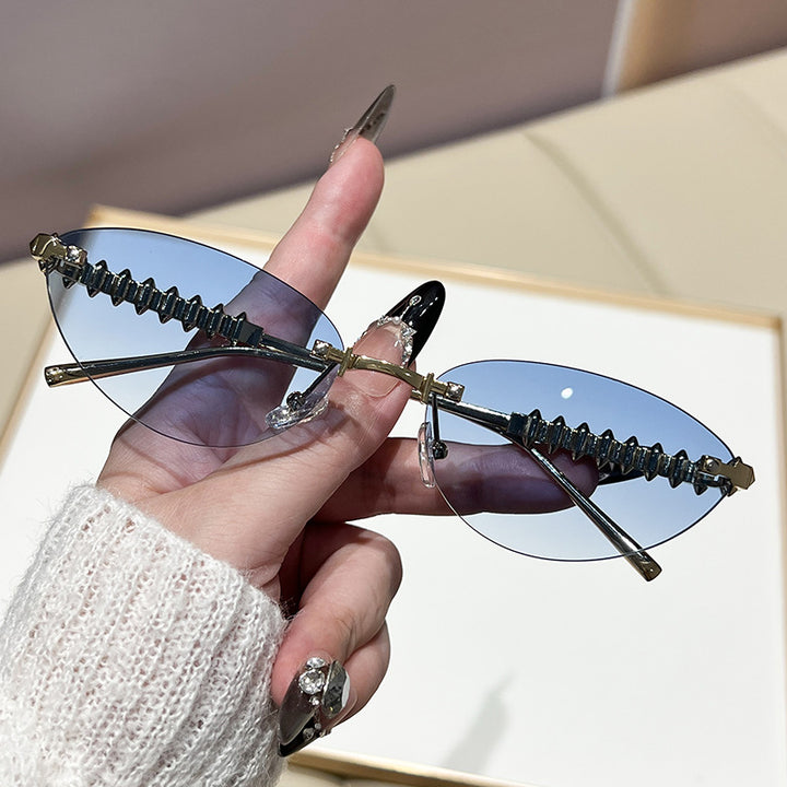 Women's fashionable glasses with elegant golden frame Bowlift