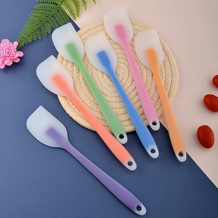 Heat-Resistant Long-Handle Silicone Spatula Scraper with Flexible Rounded Head Bowlift