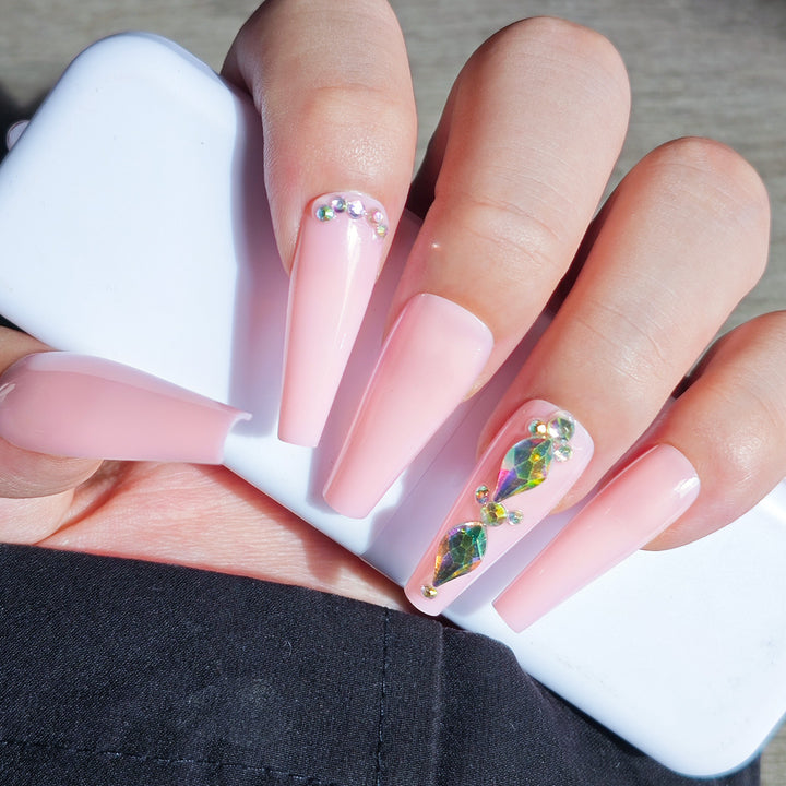 Decorative Press-On Nail Extensions Bowlift