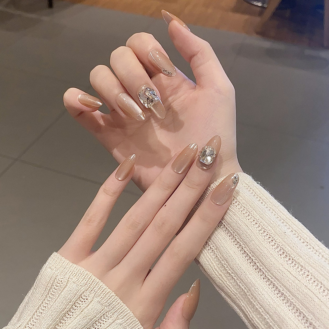 Glossy Nail Set Bowlift