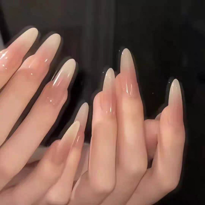 Decorative Stiletto Press-On Nails Bowlift