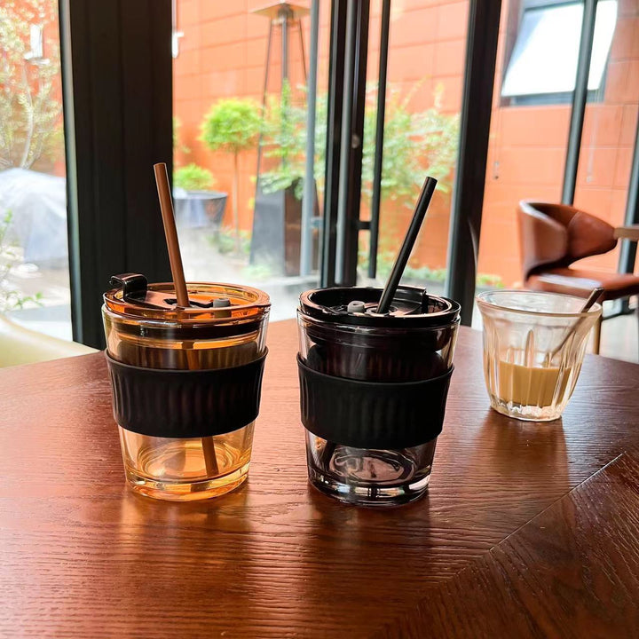 Women's reusable drinking cups with double filling system Bowlift