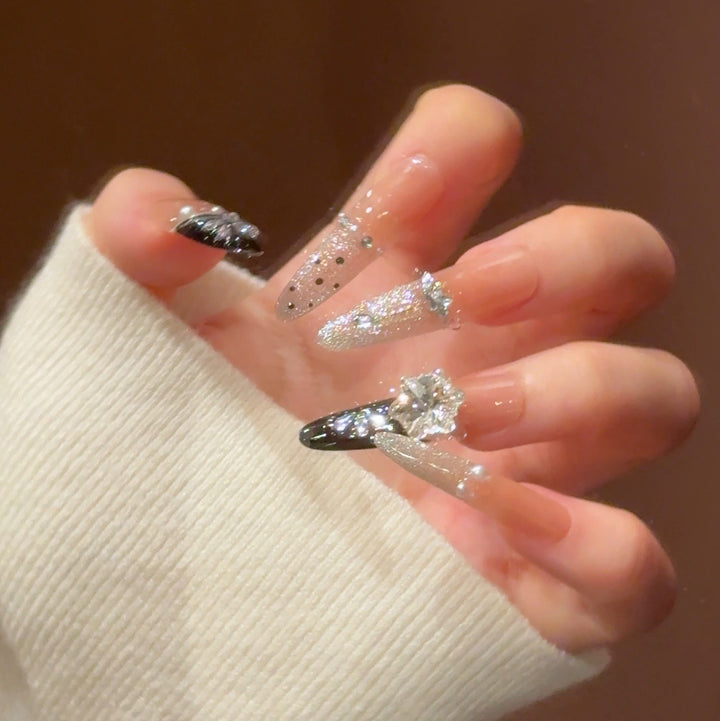 Crystal-Embellished Press-On Nail Extensions Bowlift