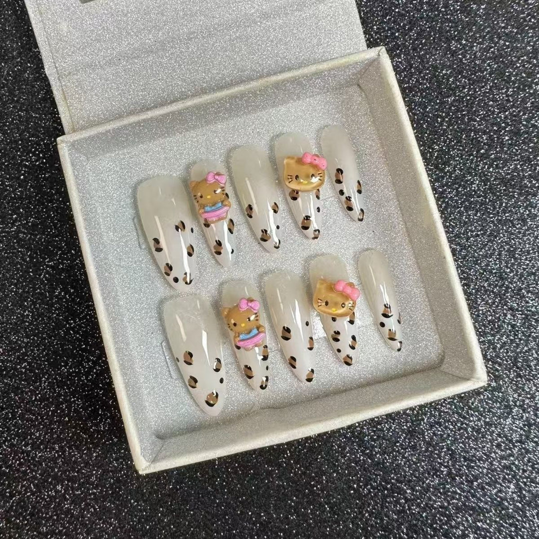Stylish Press-On Nail Set with Artistic Leopard Design Bowlift