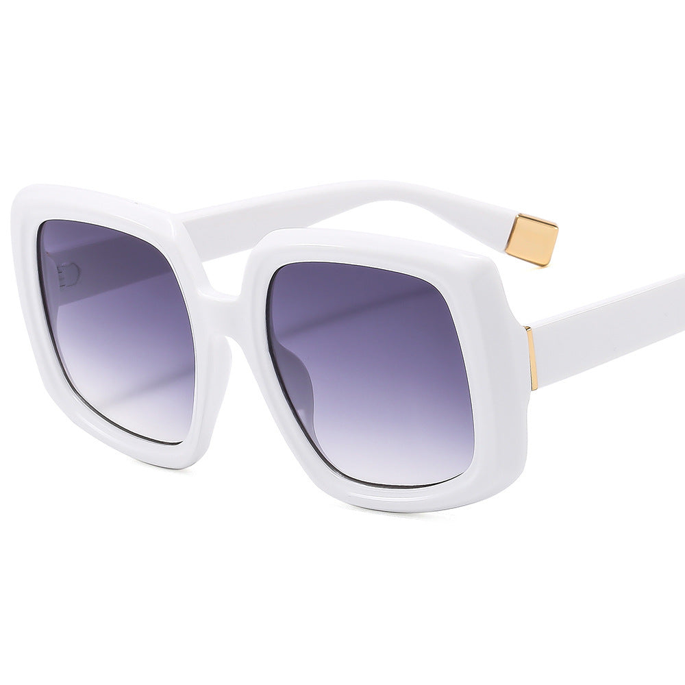 Ladies fashionable sunglasses with striking square frame design Bowlift