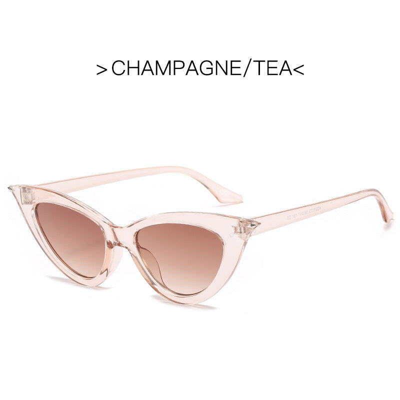Ladies Cat-Eye Sunglasses with Luxurious Design and UV Protection Bowlift