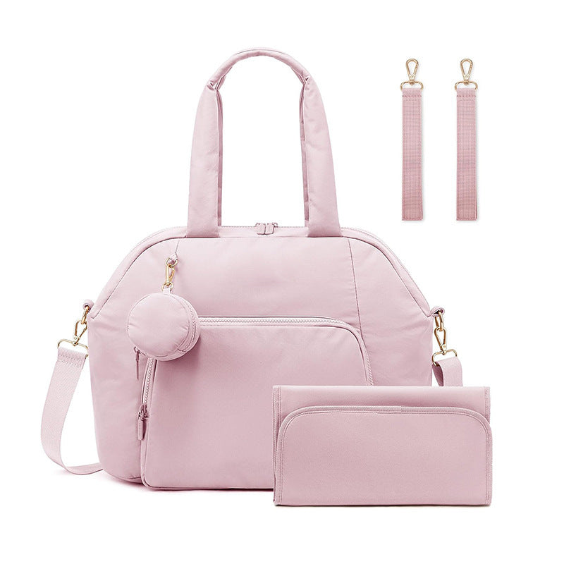 Spacious weekend bag with removable cosmetic organizer Bowlift