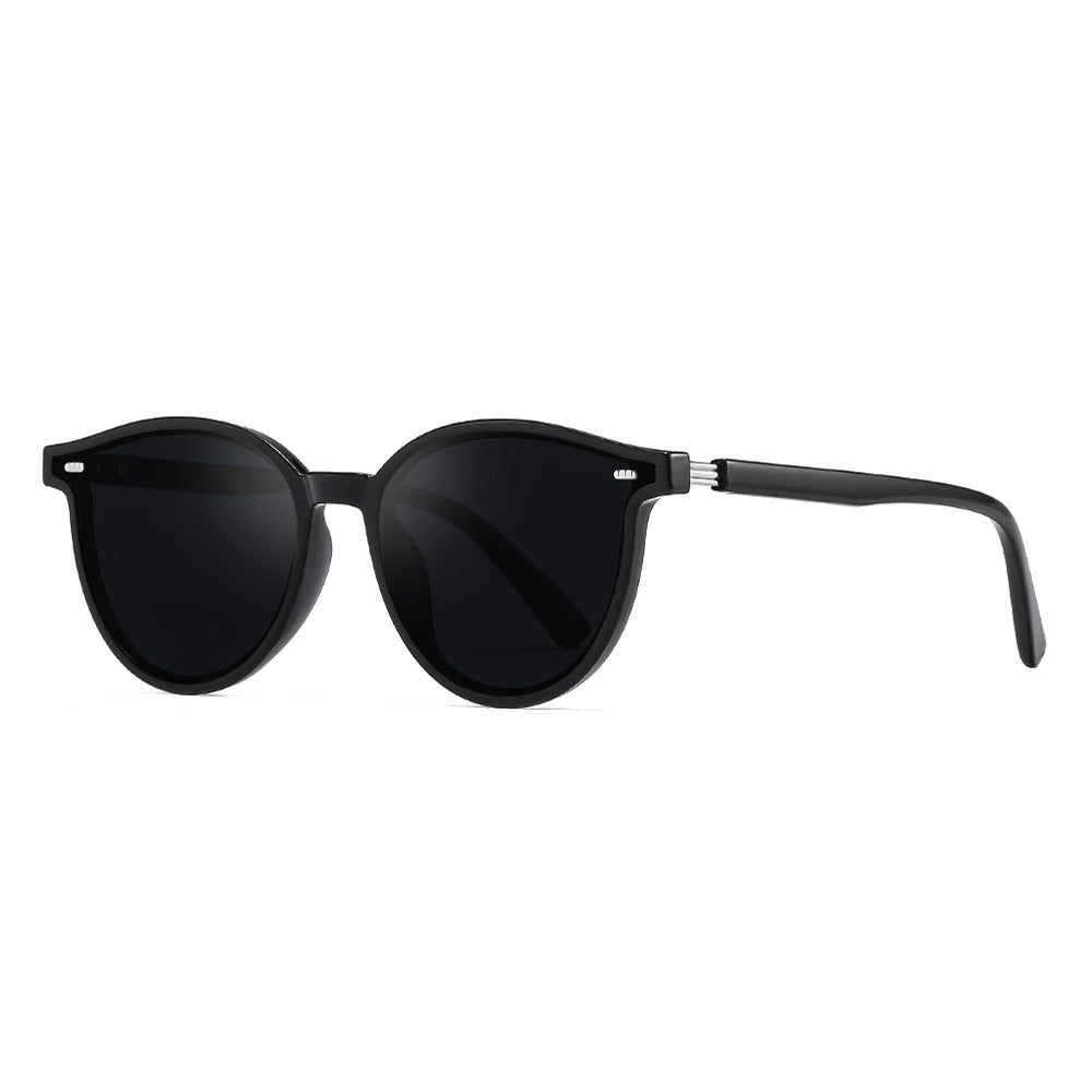 Ladies Fashion Sunglasses in Elegant Plastic Design Bowlift