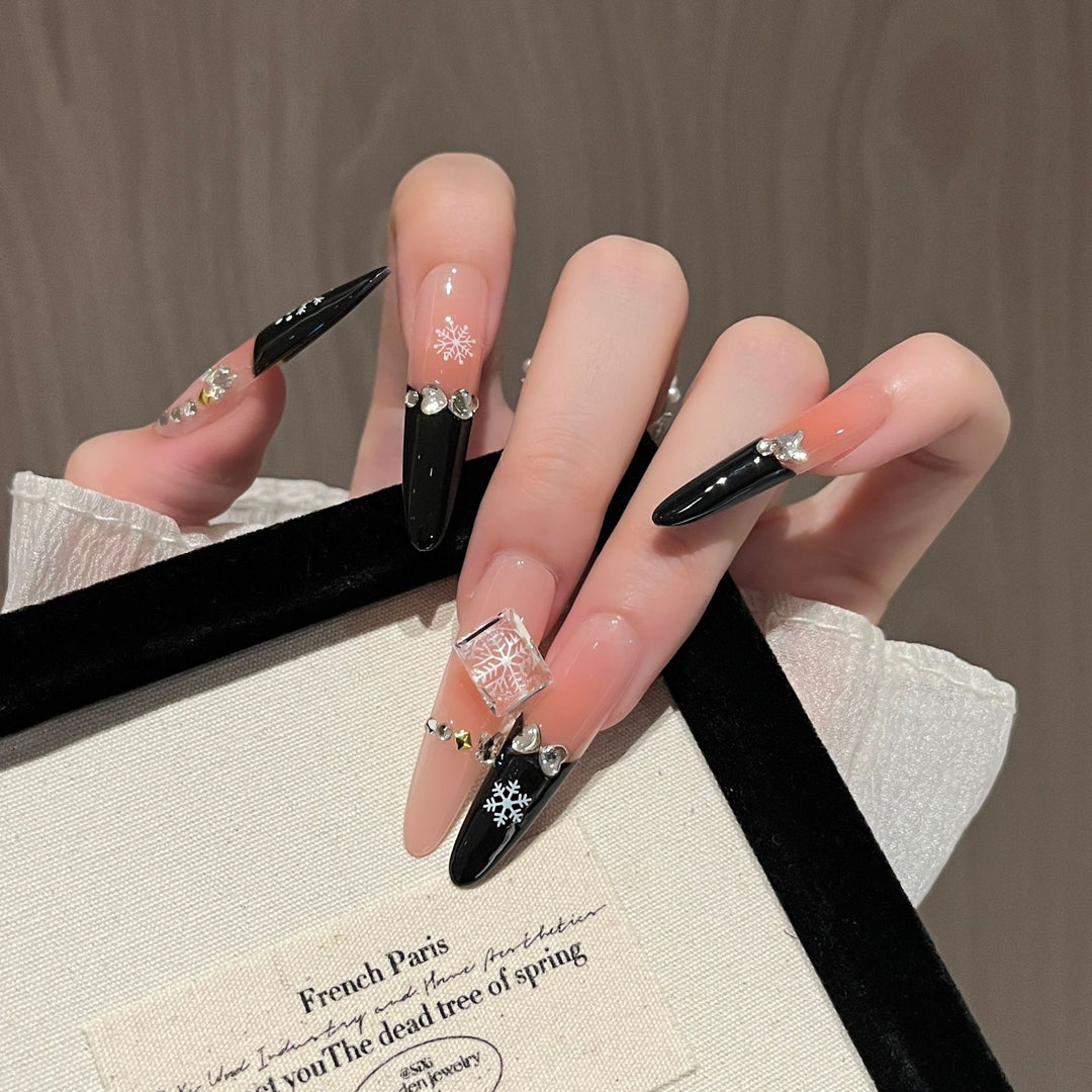 Artistic Long Stiletto Press-On Nails Bowlift