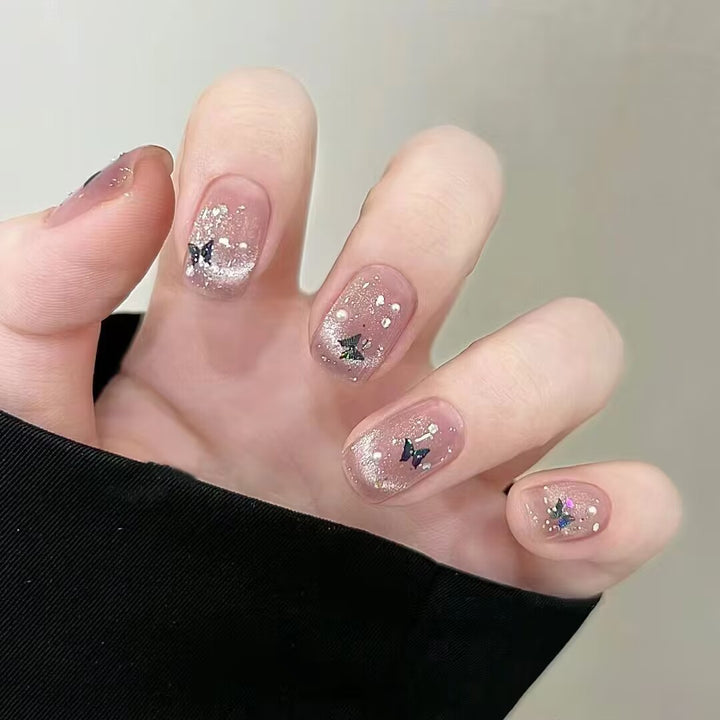 Elegant Foil and Floral Press-On Nail Set Bowlift