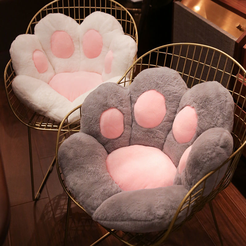Plush seat cushion in paw shape Bowlift