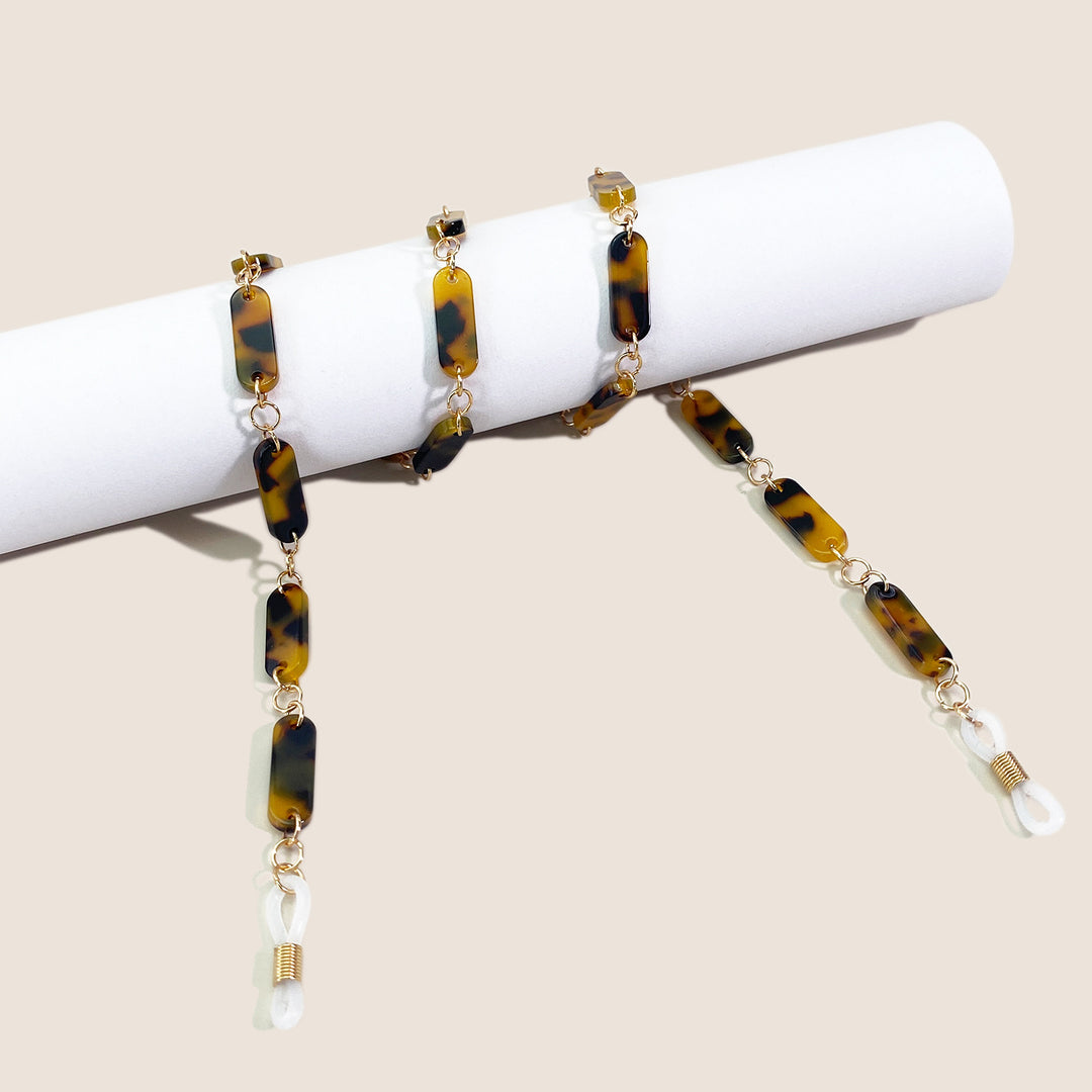 Chic Tortoiseshell Eyewear Chain Bowlift