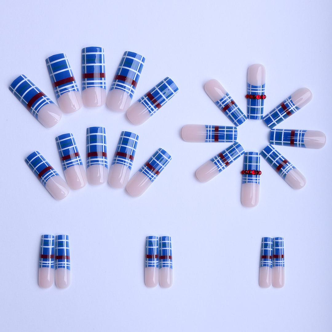 Artificial nails with plaid pattern and glitter stones Bowlift