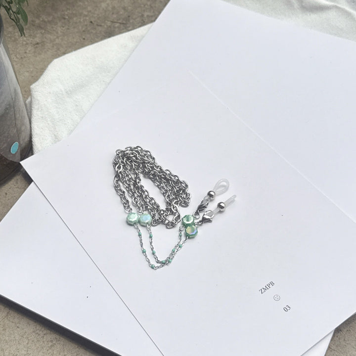 Decorative Chain Necklace with Beaded Accents Bowlift
