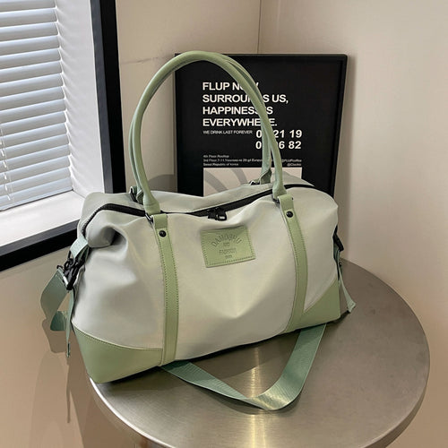 Sporty travel bag with comfortable compartments Bowlift