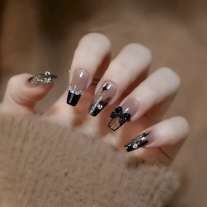 Elegant and Shiny Nail Art Bowlift