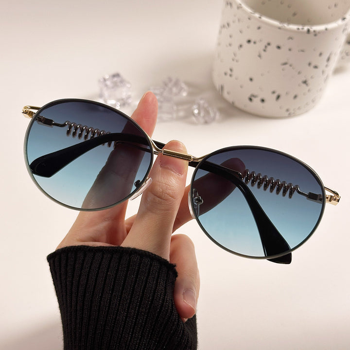 Ladies fashionable glamorous sunglasses Bowlift