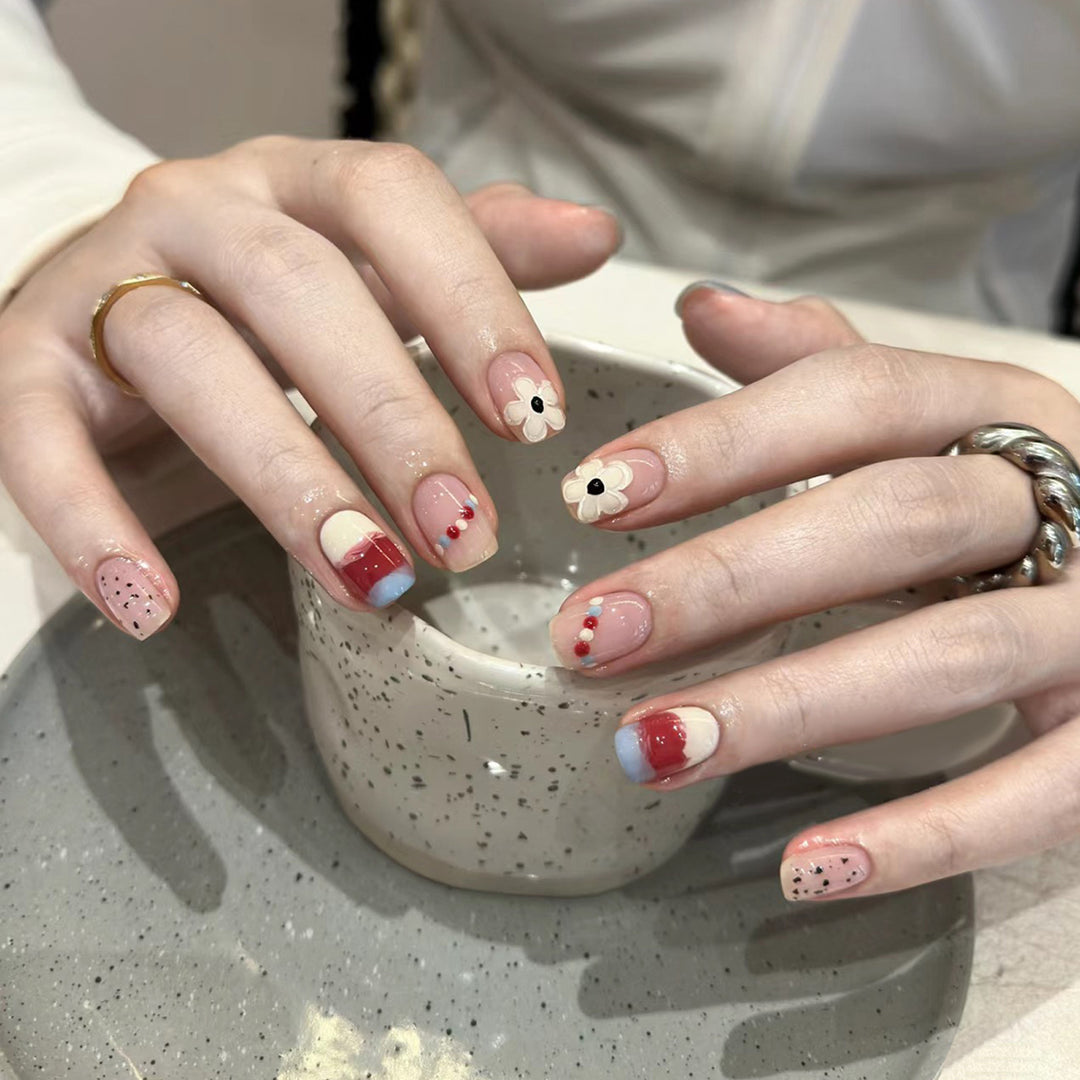 Elegant Long Press-On Nails Set with Artistic Tips Bowlift