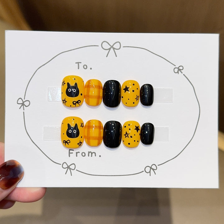 Creative Nail Art with Halloween Motif Bowlift