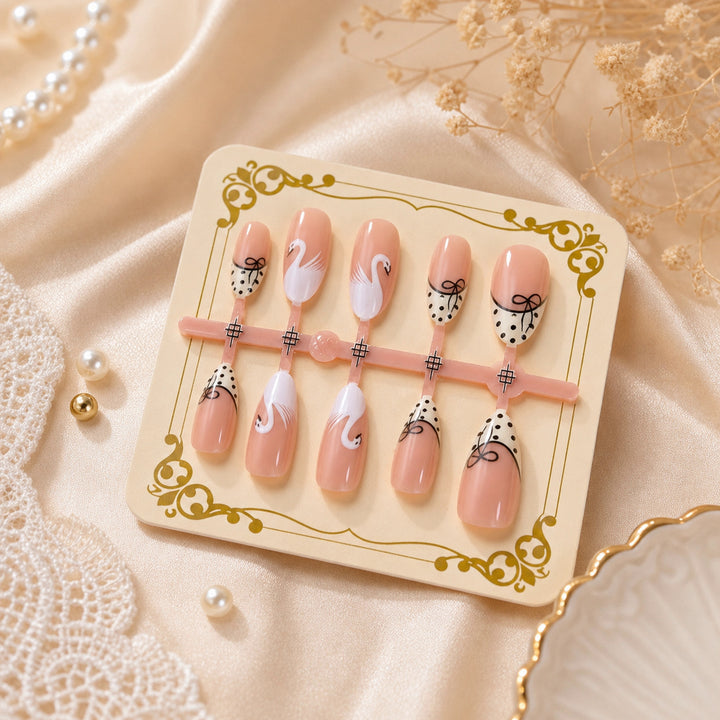 Artistic Decorative Press-On Nail Tips Bowlift