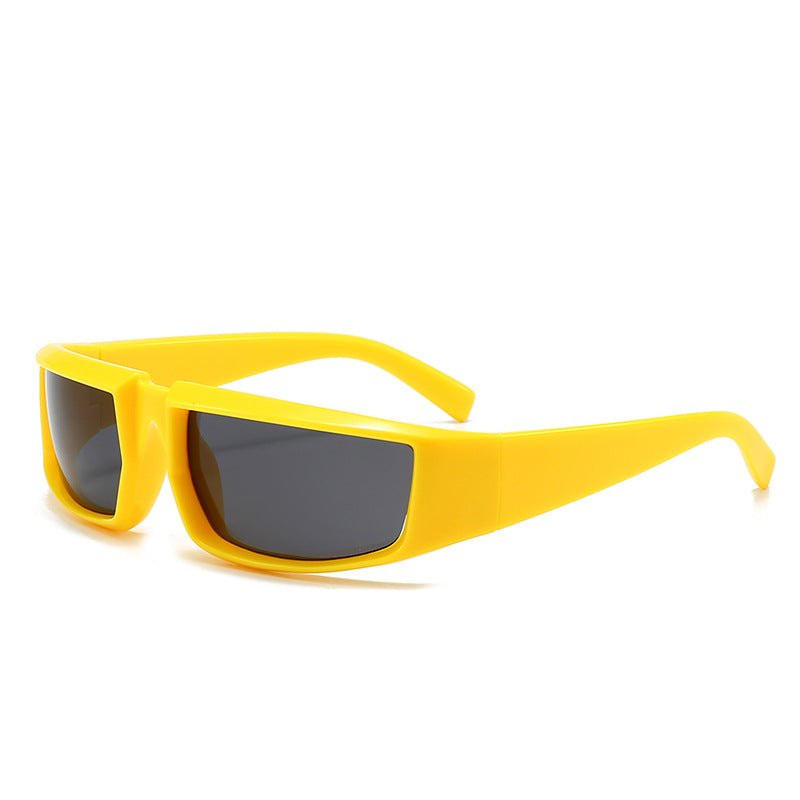 Women's stylish sunglasses in futuristic design Bowlift