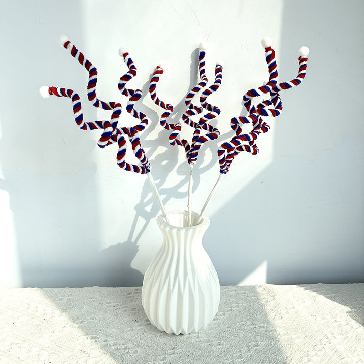 Unisex decorative spiral decoration stake with tinsel vines and ball ends Bowlift