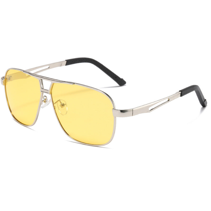 Ladies sporty sunglasses with modern design and UV protection Bowlift
