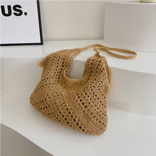 Handcrafted macrame shoulder bag with braided details Bowlift