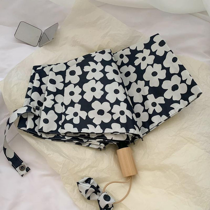 Women's Foldable Umbrella with Durable Fabric Surface Bowlift