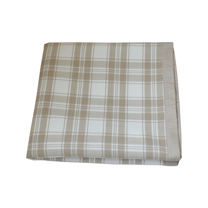 Ladies Plaid Pattern Tablecloth Bowlift
