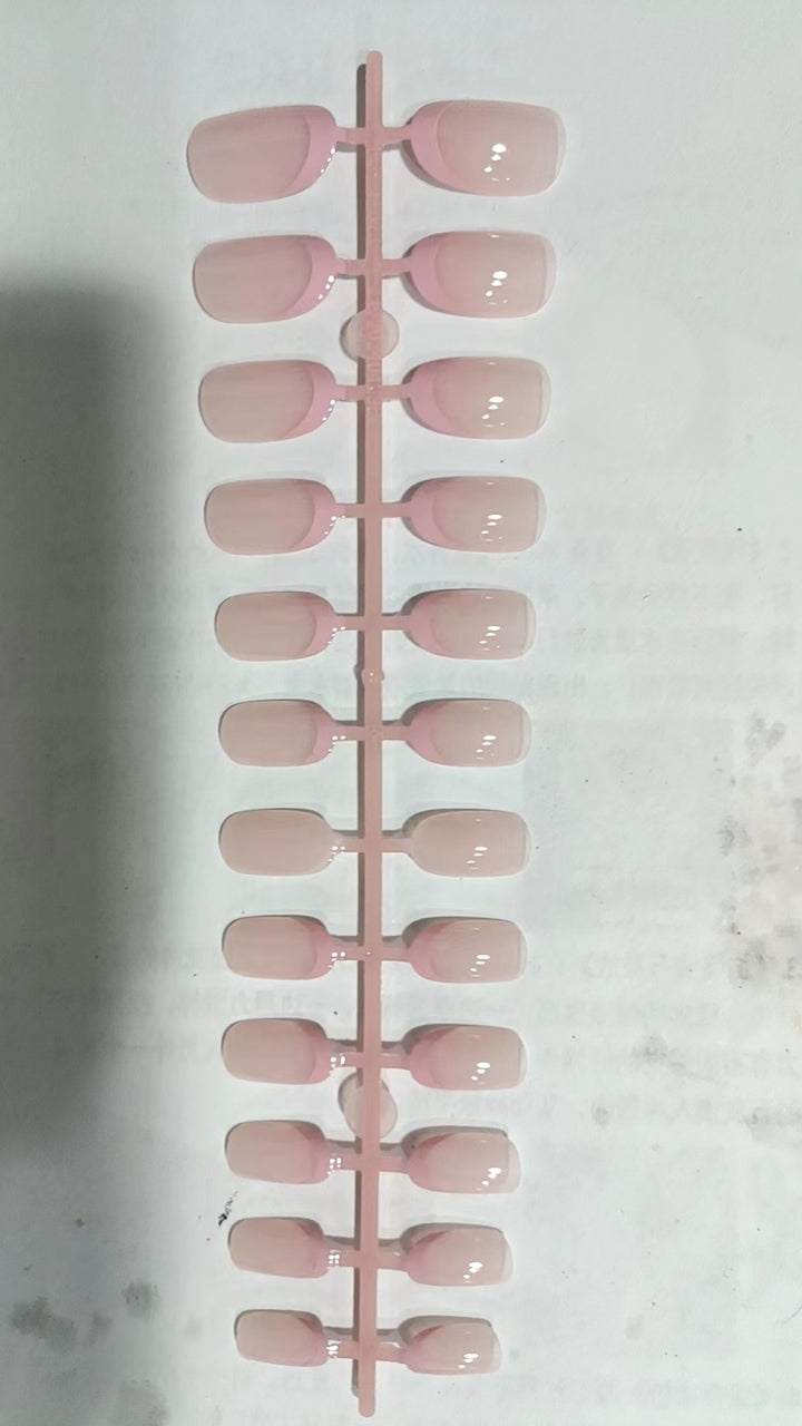 Natural Finish Press-On Nail Tips Bowlift