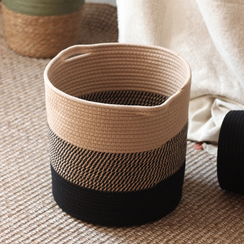 Stylish storage bucket made of woven natural material Bowlift