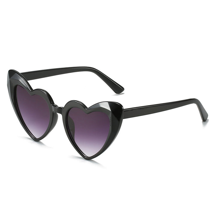 Ladies Heart-Shaped Sunglasses in Innovative Design Bowlift
