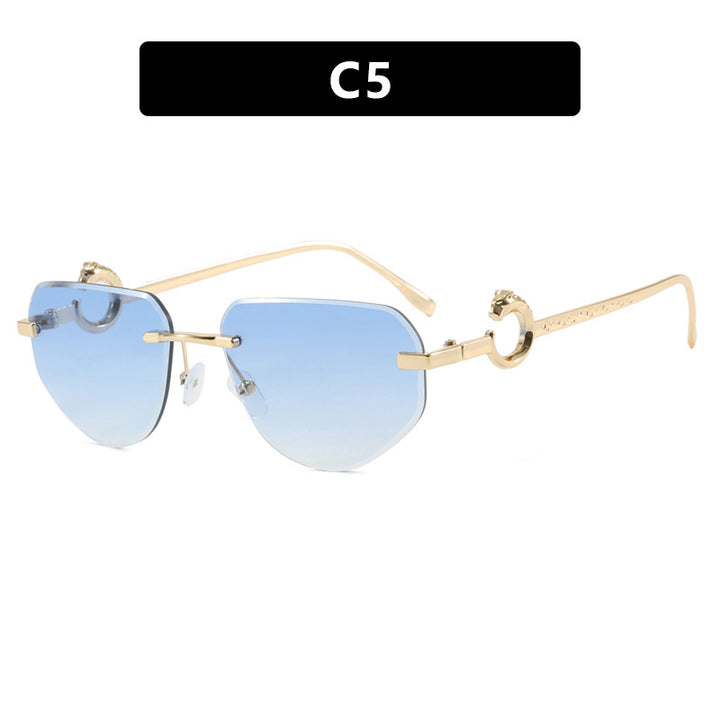 Women's trendy chic sunglasses in modern design with delicate metal frame Bowlift