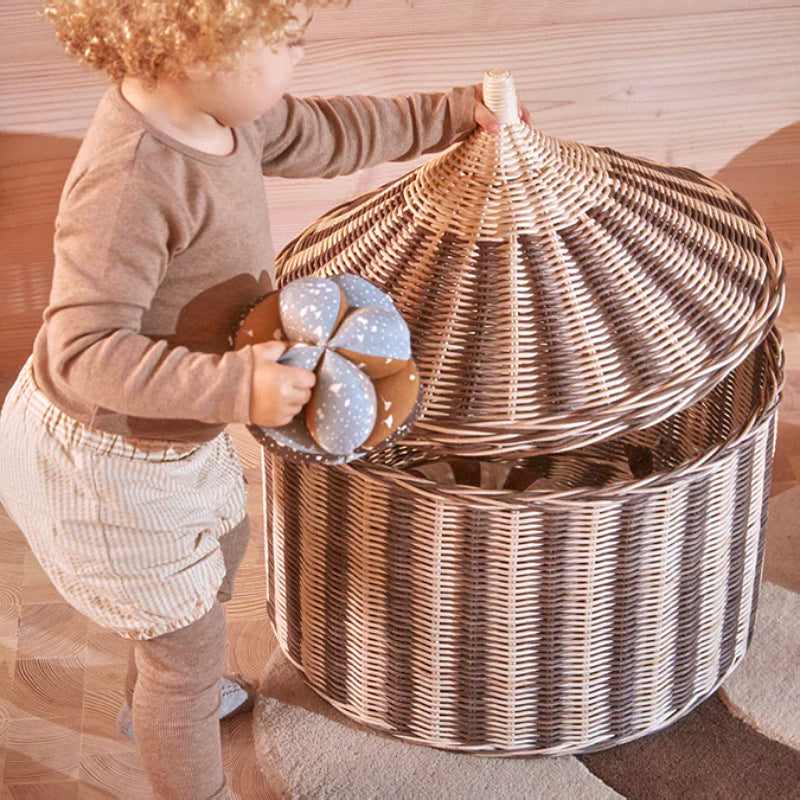 Stylish Laundry Basket Bowlift