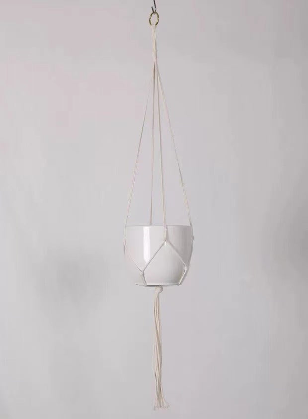 Macramé Plant Holder