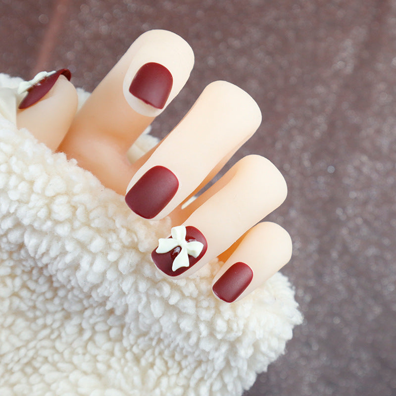Elegant Ombre Nail Tips Bowlift