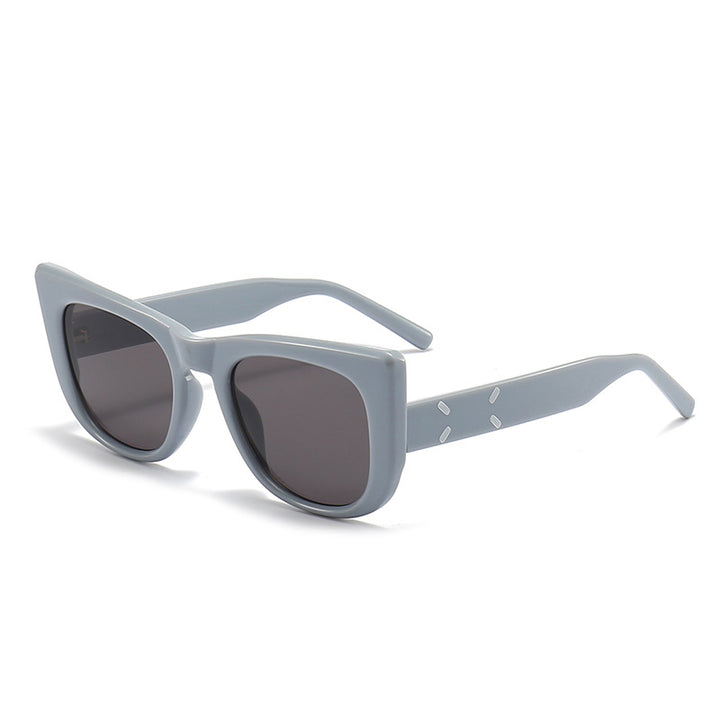 Women modern oversized sunglasses in unique design Bowlift