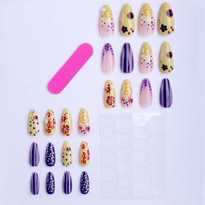 Artificial Fingernails with Floral and Geometric Design Bowlift