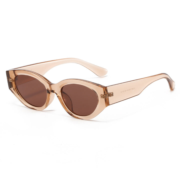 Women Cat-Eye Sunglasses with modern, transparent frame and UV protection Bowlift