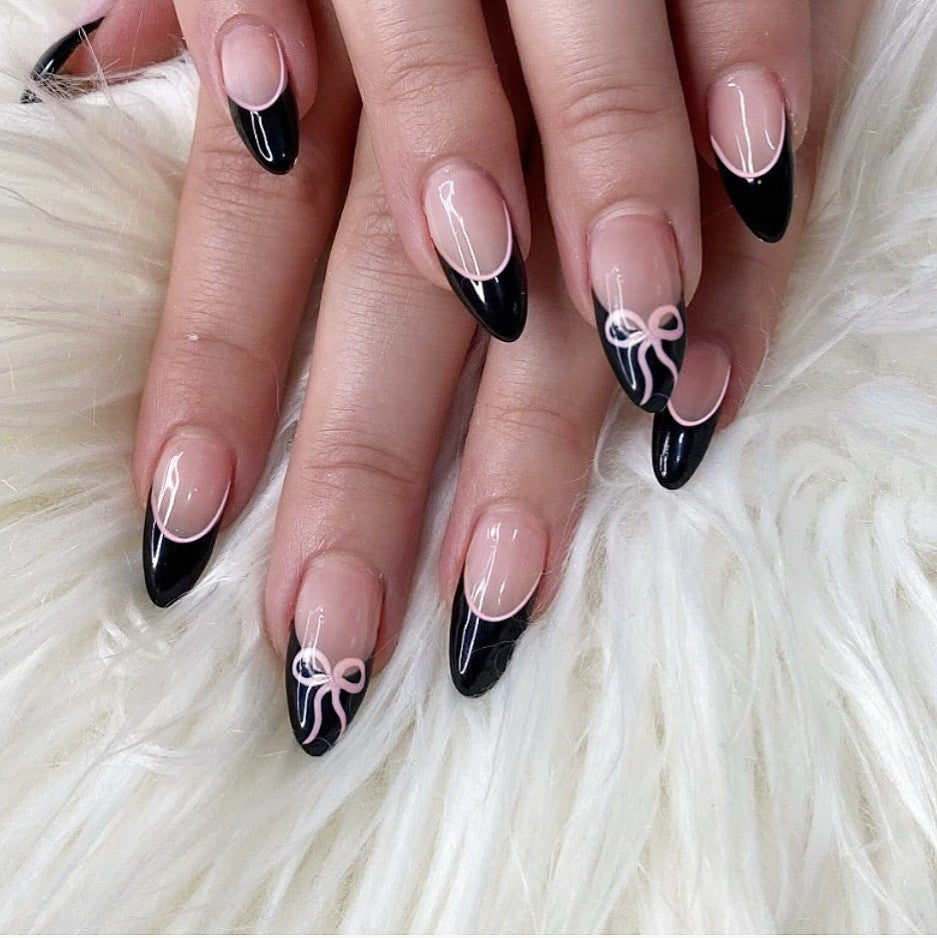 Stylish DIY Press-On Nail Art Set Bowlift