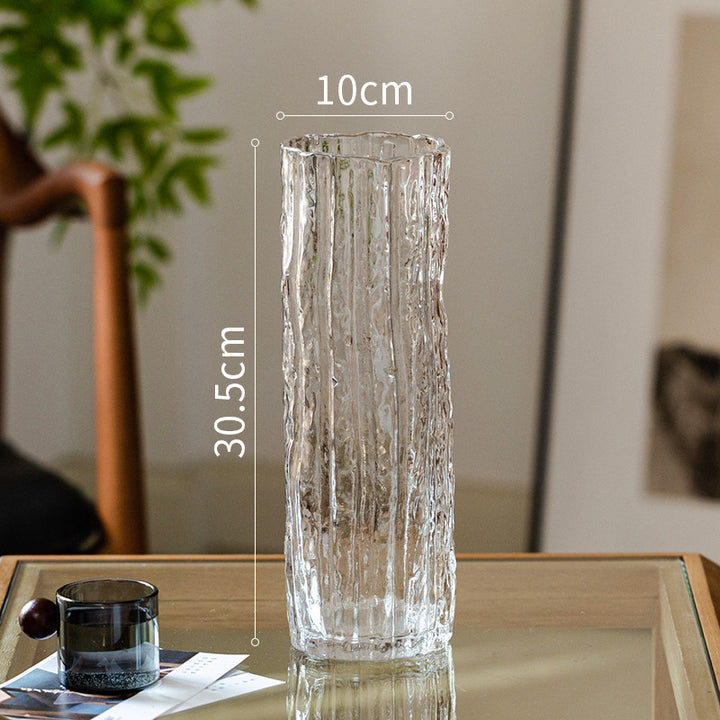 Artful Glass Vase in Modern Design Bowlift