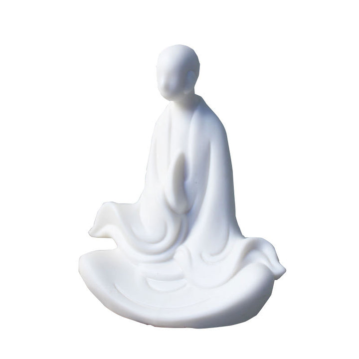 Decorative porcelain figure Bowlift